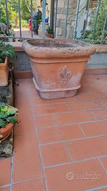 vaso in terracotta dell'Impruneta