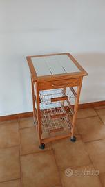 Carrello da appoggio per cucina 
