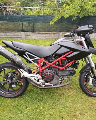 Ducati Hypermotard 1100