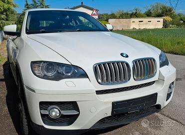 BMW X6 40d Futura