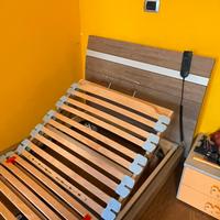 Letto con reti motorizzate
