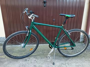 Bici allumino con marce e ruote 28"