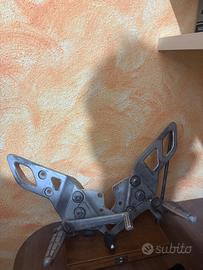 Pedane Suzuki Bandit con arretratori prototipo