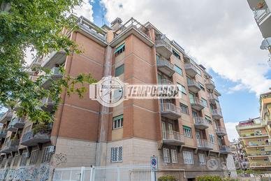 AMPIA METRATURA RISTRUTTURATA CON ELEGANZA NEL CUO