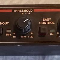 Compressore audio analogico tedesco a 2 canali