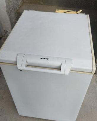 Congelatore a Pozzo Smeg