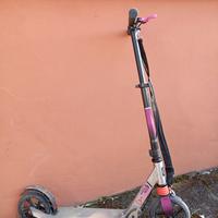 Monopattino da ragazza di Decathlon 
