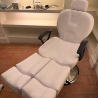 Poltrona idraulica girevole per estetica