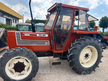 TRATTORE FIAT 70/90 DT