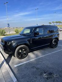 LAND ROVER DEFENDER 110 D250 X-DYNAMIC HSE