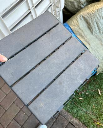 piastrelle ad incastro in plastica