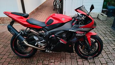 Yamaha YZF R1 - 2002