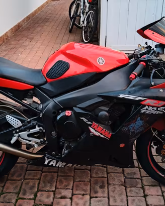 Yamaha YZF R1 - 2002