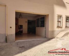 Santa Caterina - Ampio magazzino deposito