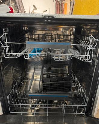 Lavastoviglie Electrolux