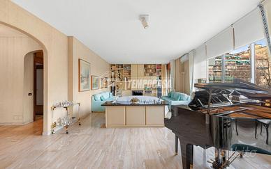 Appartamento a Milano 5 locali