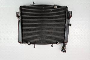 RADIATORE ACQUA TRIUMPH DAYTONA 675 2009 2010 2012