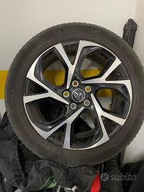 Cerchi Toyota C-HR con pneumatici invernali