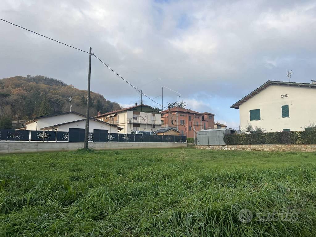 Terreno di 600 m² a Umbertide - Vista 3