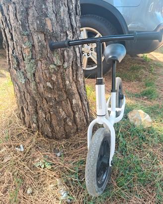bici senza pedali B twin