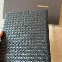 Porta iPad Bottega Veneta Intrecciato pelle nero