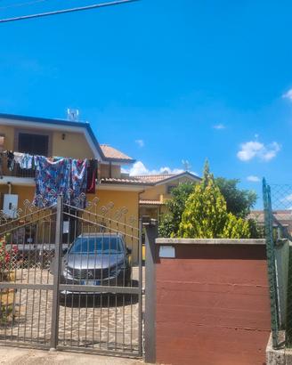 Porzione di villa bifamiliare