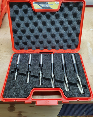 Punte per cavatrice sinistre