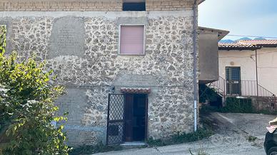 Casa indipendente in Pietrastornina 