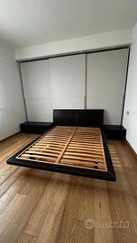 Letto sospeso design Giacomelli con comodini