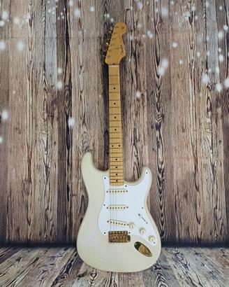 Fender American Vintage 1957 Commemorative Strato