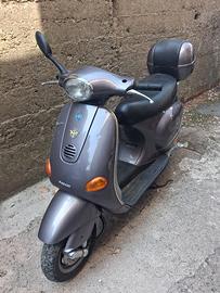 vespa 50 ET2