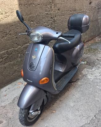 vespa 50 ET2
