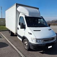 IVECO Daily 35C13 2.8 TDI PC-RG Cabinato