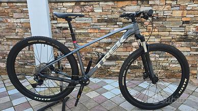 Marlin Trek 7 taglia M con sella telscopica 