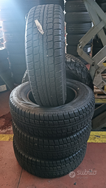 Gomme 215 70 15