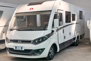 Adria sonic i 700