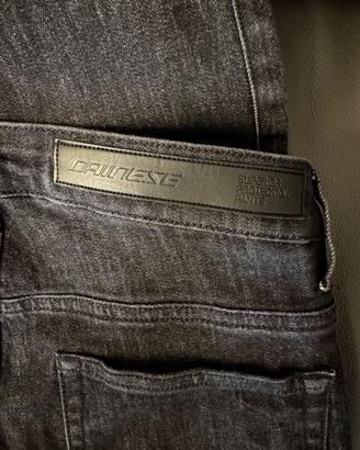 jeans dainese scuro mai usato
