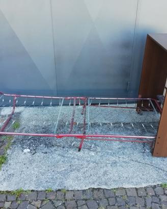 Mobile letto singolo a scomparsa 