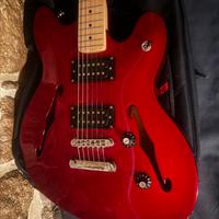 Squier by Fender Starcaster
