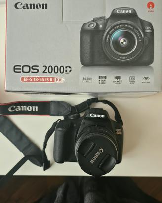 Fotocamera Canon EOS 2000D + Obiettivo 18-55mm