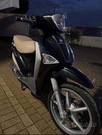 Scooter Liberty 150
