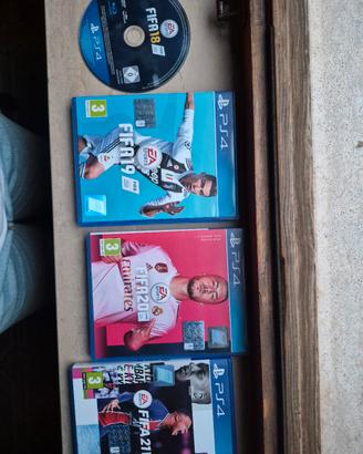 Lotto 4 FIFA PS4 – FIFA 21, 20, 19 e 18