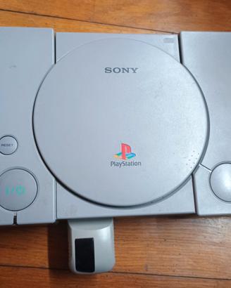 2 PlayStation e 4 joystick