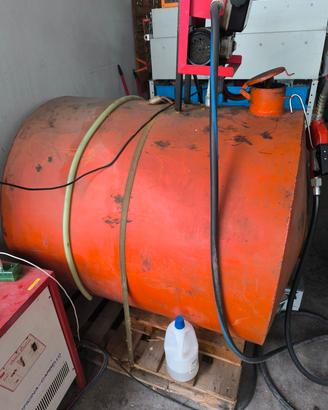 cisterna carburante 