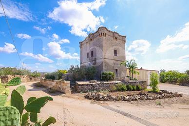 Castello Ugento [Cod. rif 3262639VRG]
