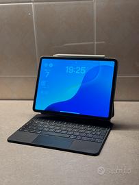 IPad Pro 11 4 Gen 256GB LTE  Pencil - Keyboard