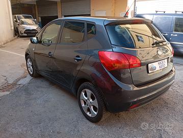 KIA VENGA  COOL-2012  4750€
