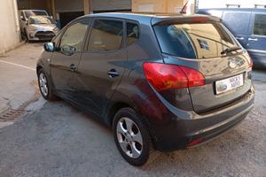 KIA VENGA  COOL-2012  4750€