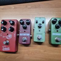 Pedali chitarra elettrica completi di alimentatore