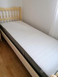 Letto singolo con materasso